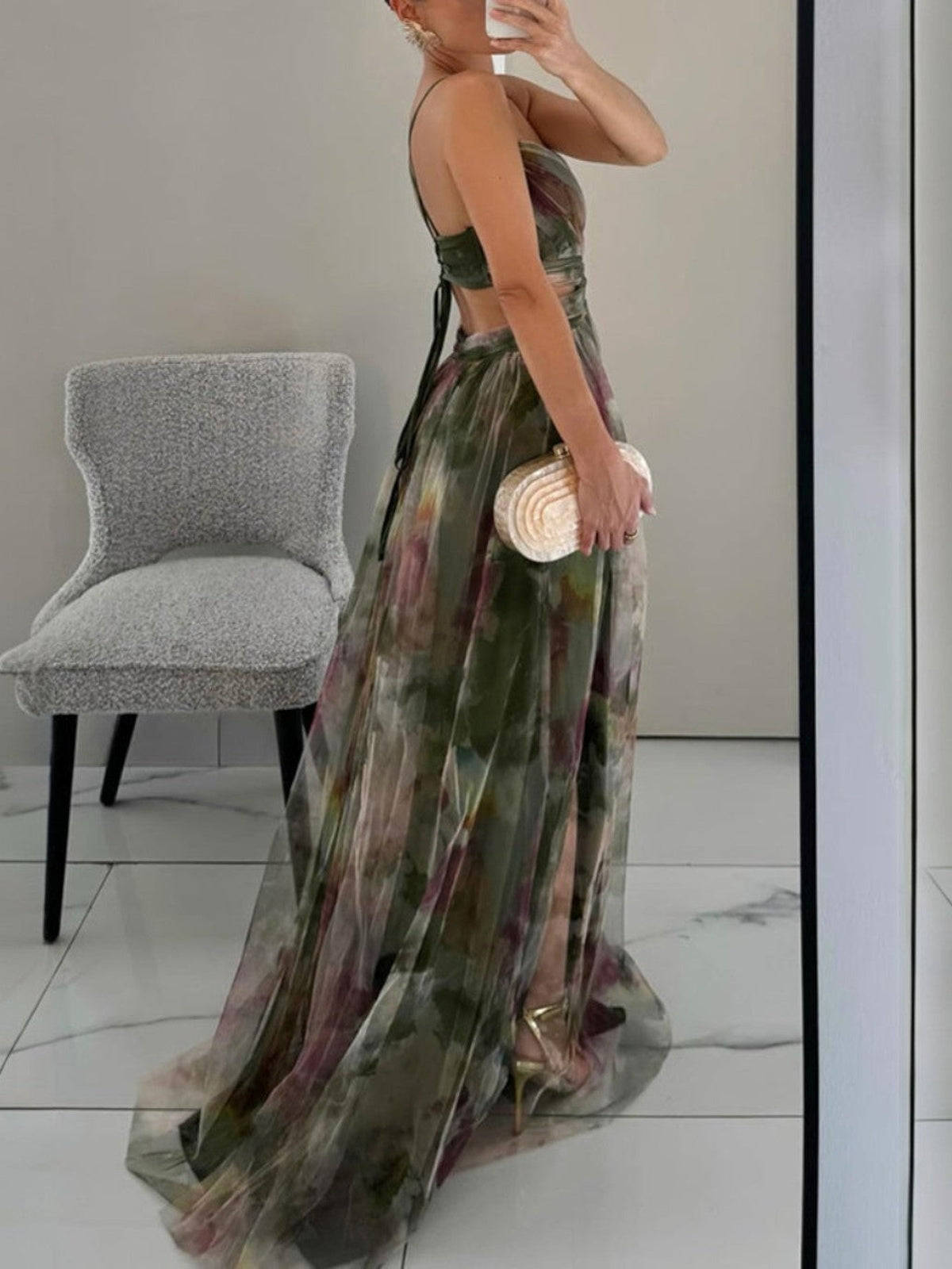 Giselle | Une ravissante robe longue à imprimé floral