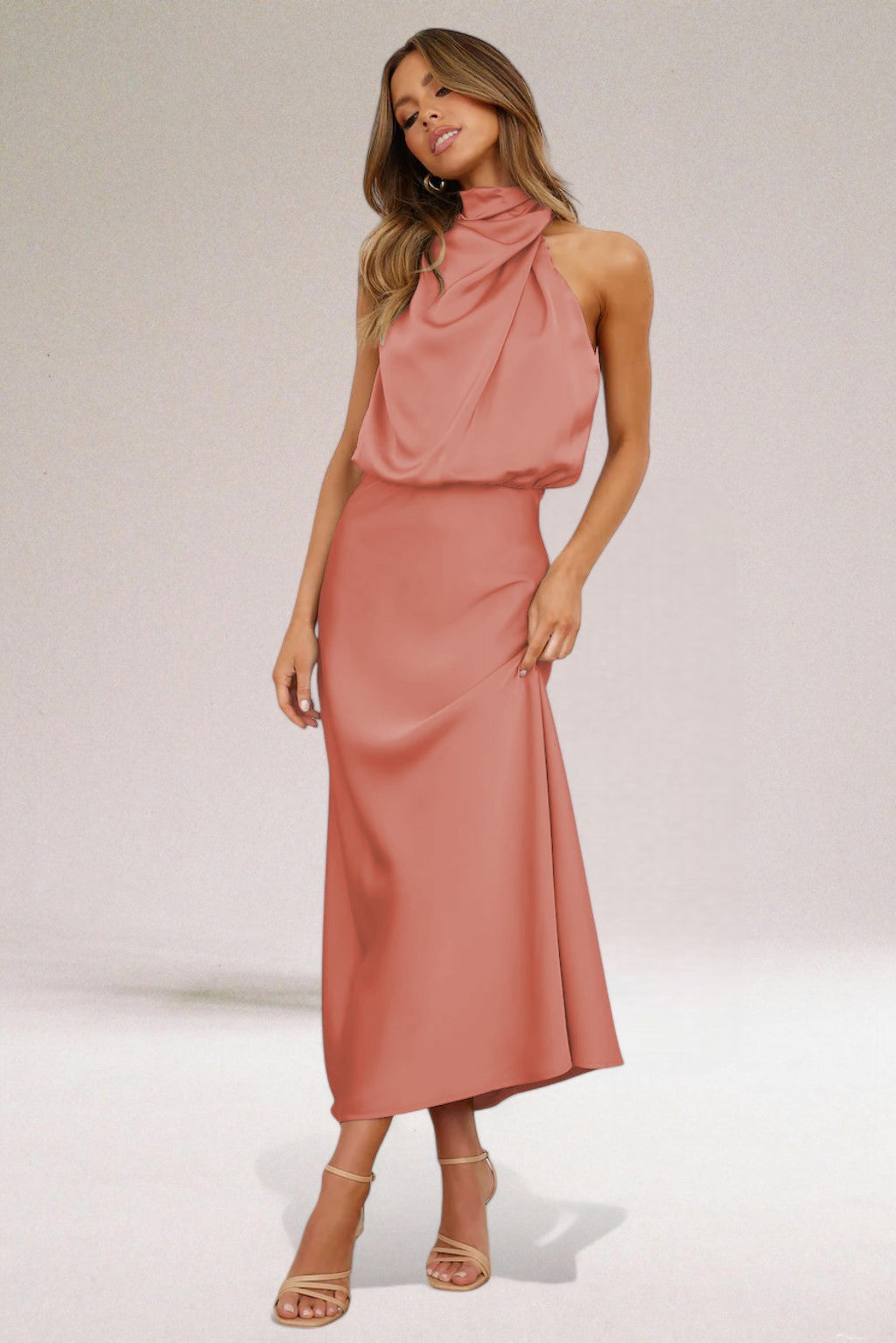 Elara™ | Robe de soirée élégante en satin