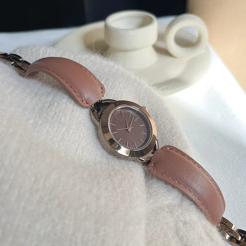 Montre vintage de luxe en quartz et strass