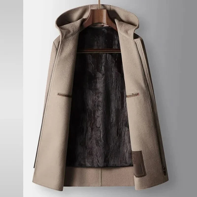 MANTEAU À CAPUCHE EN LAINE