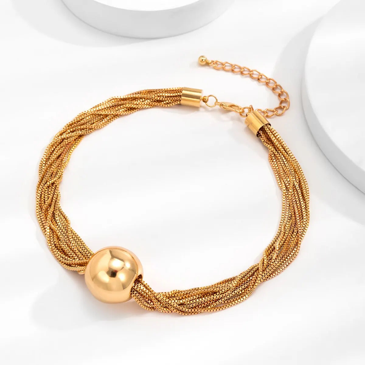 Collier Aven Grace