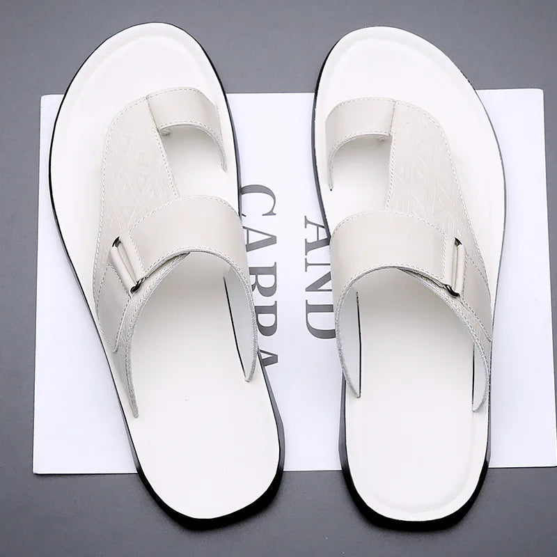 ASTON™ | Sandales en cuir avec bride entre les orteils