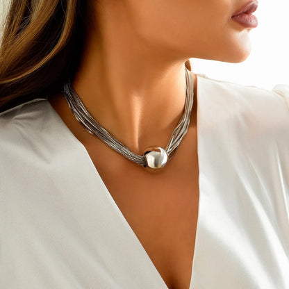 Collier Aven Grace