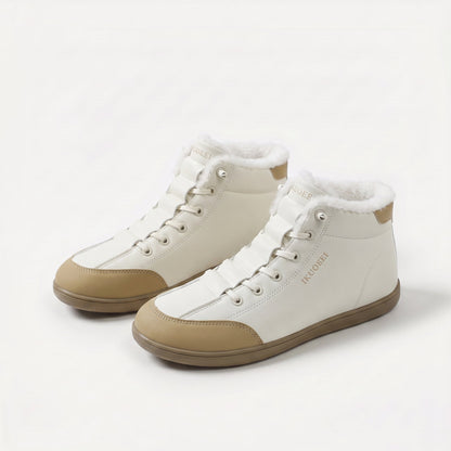 Nora – Bottes de randonnée d'hiver doublées, dotées d'une semelle à crampons robuste