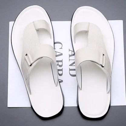 ASTON™ | Sandales en cuir avec bride entre les orteils