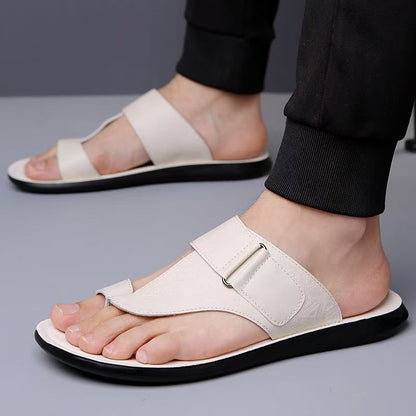 ASTON™ | Sandales en cuir avec bride entre les orteils