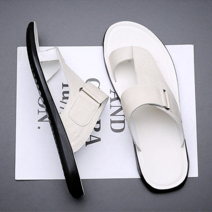 ASTON™ | Sandales en cuir avec bride entre les orteils