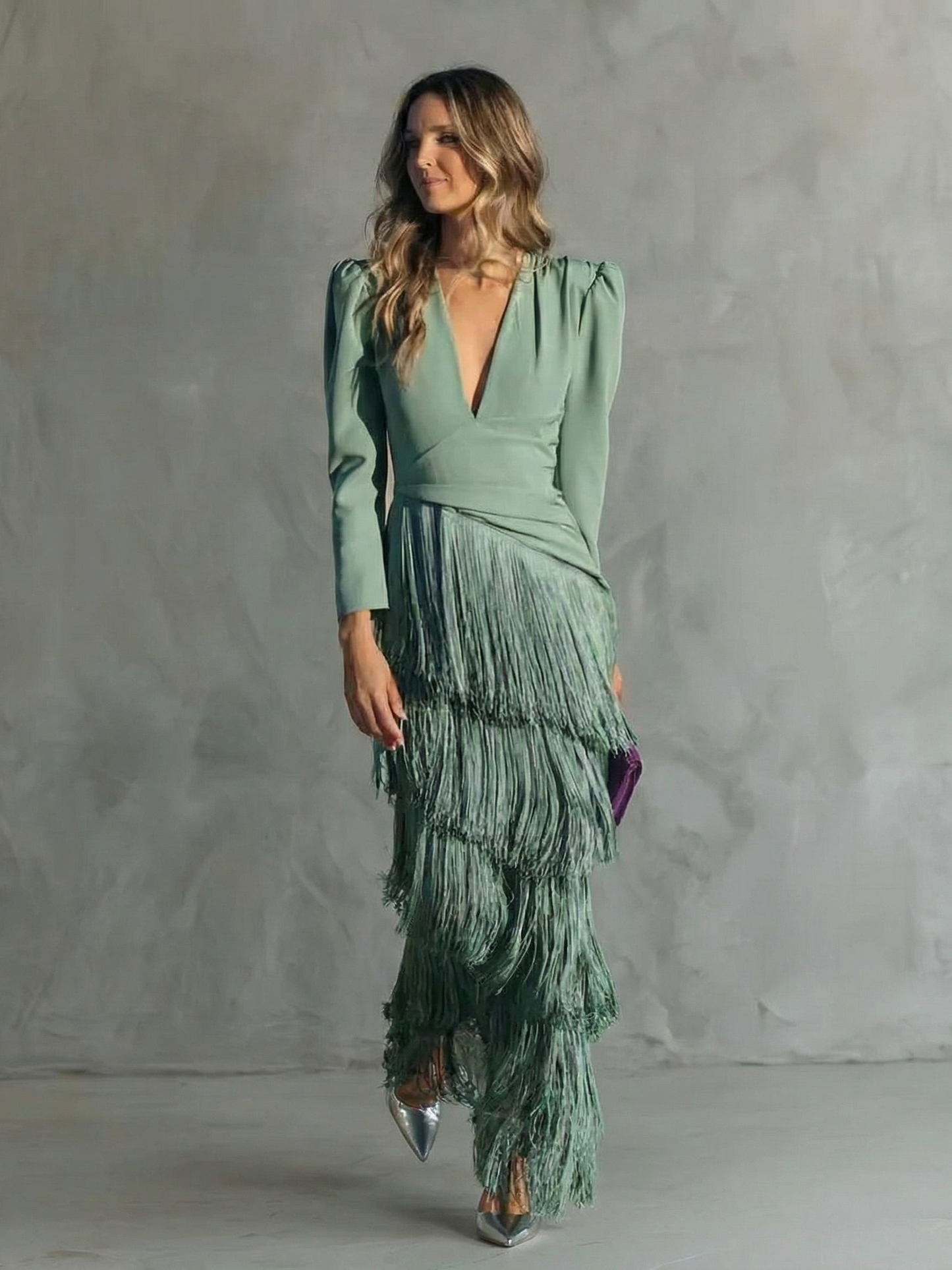 Chiara | Robe élégante à manches à franges